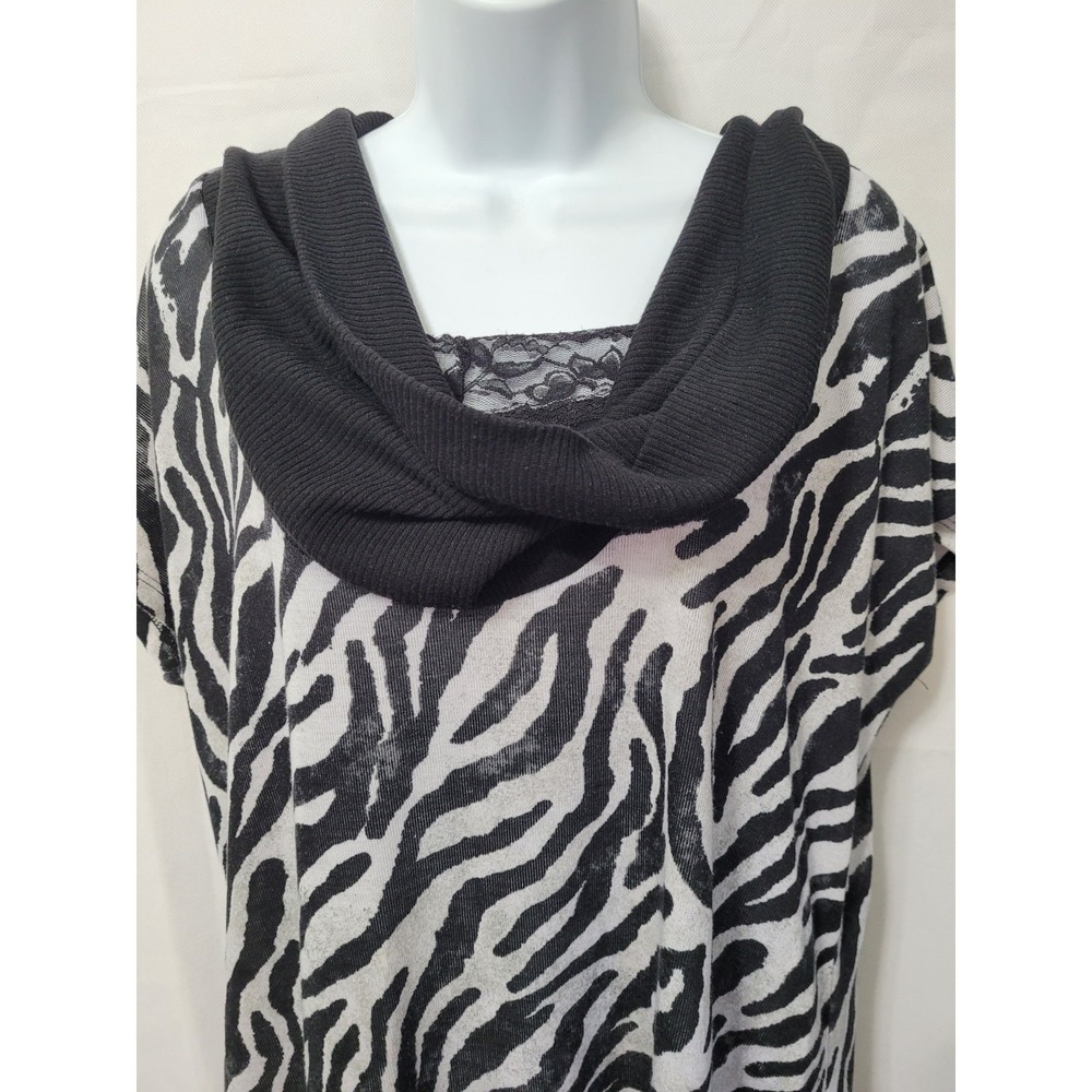 Cato Black Cowl Neck Sweater Lace Inset Cap Sleeve Size 18/20  Plus Size